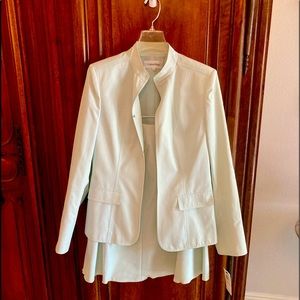 Calvin Klein pale green women’s blazer & skirt NWT